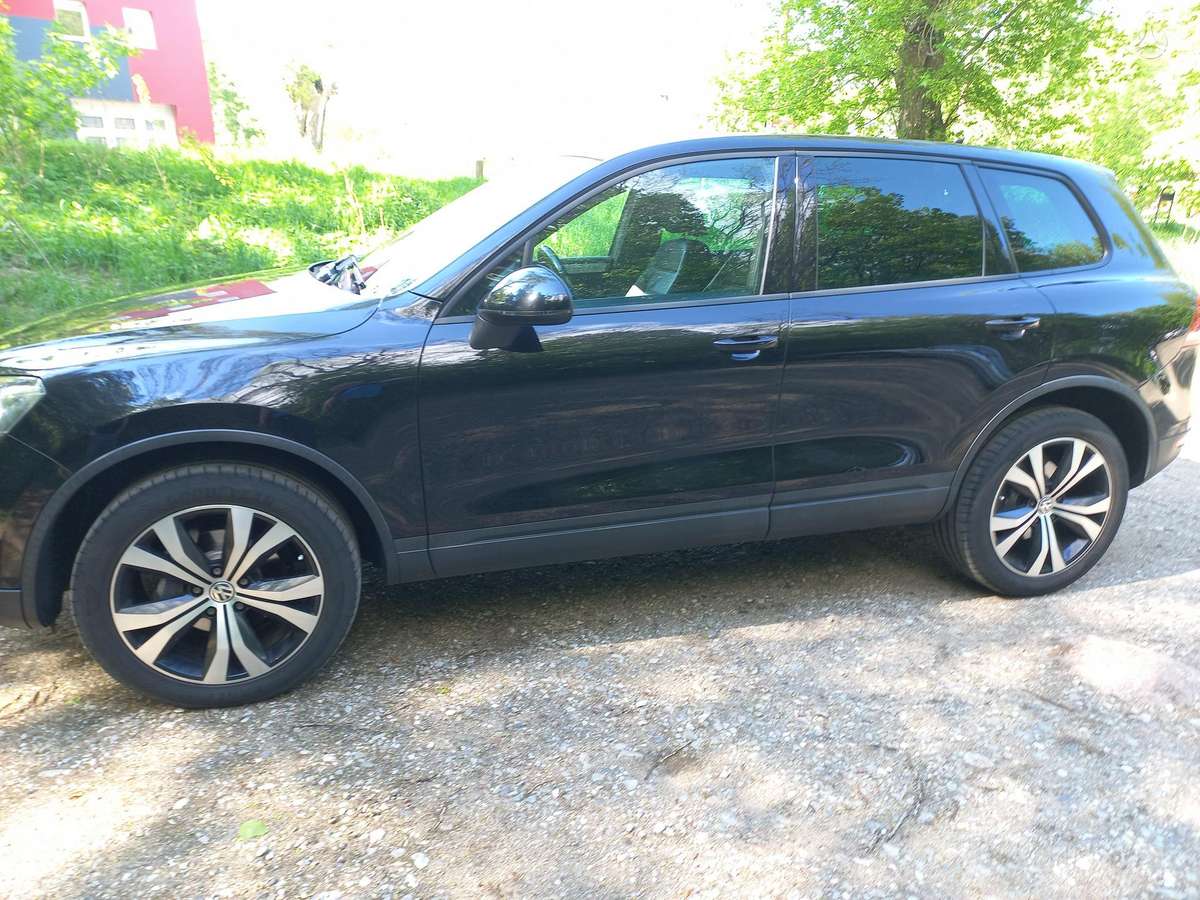 Volkswagen Touareg - 3