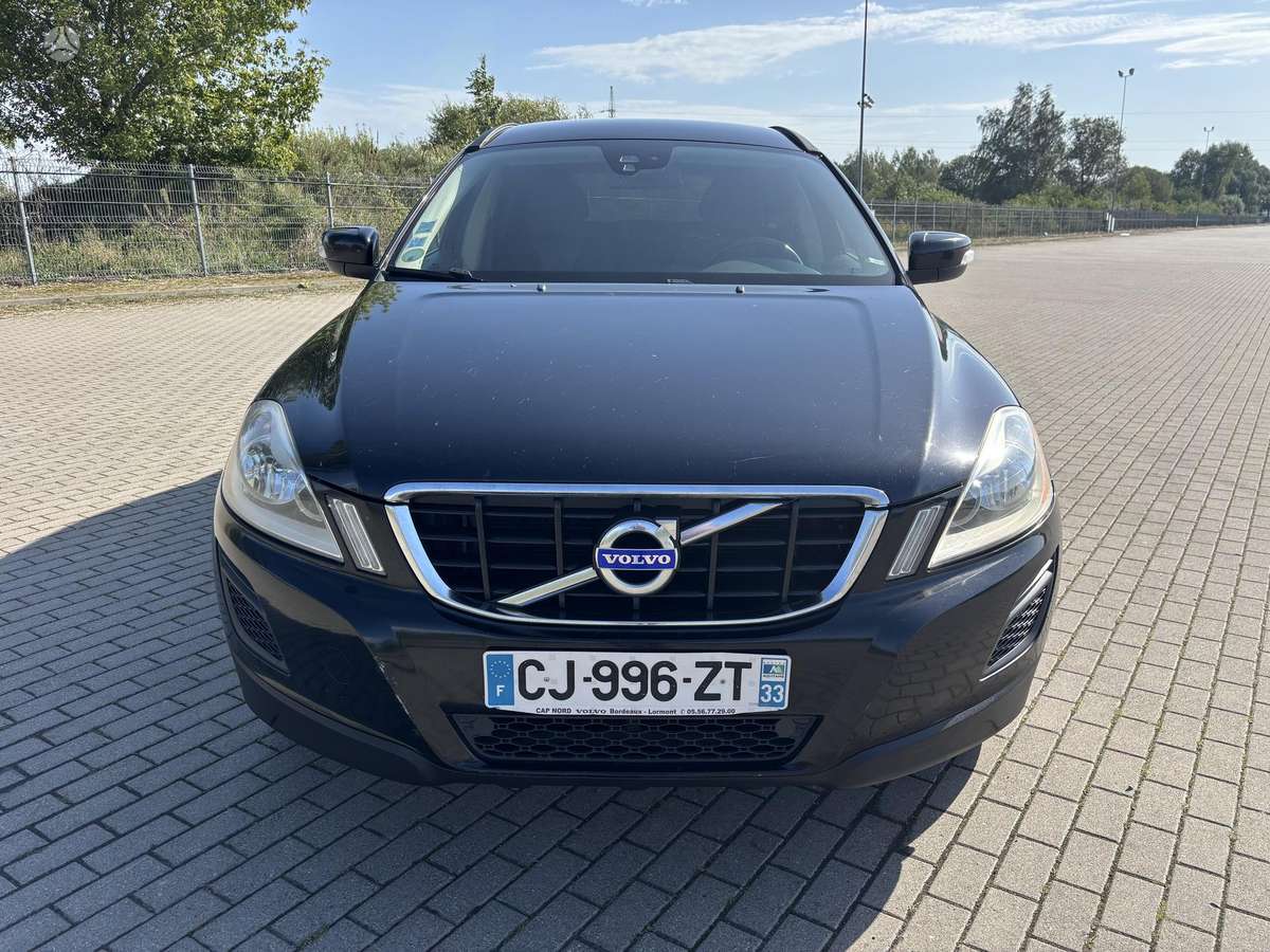 Volvo XC60 - 2