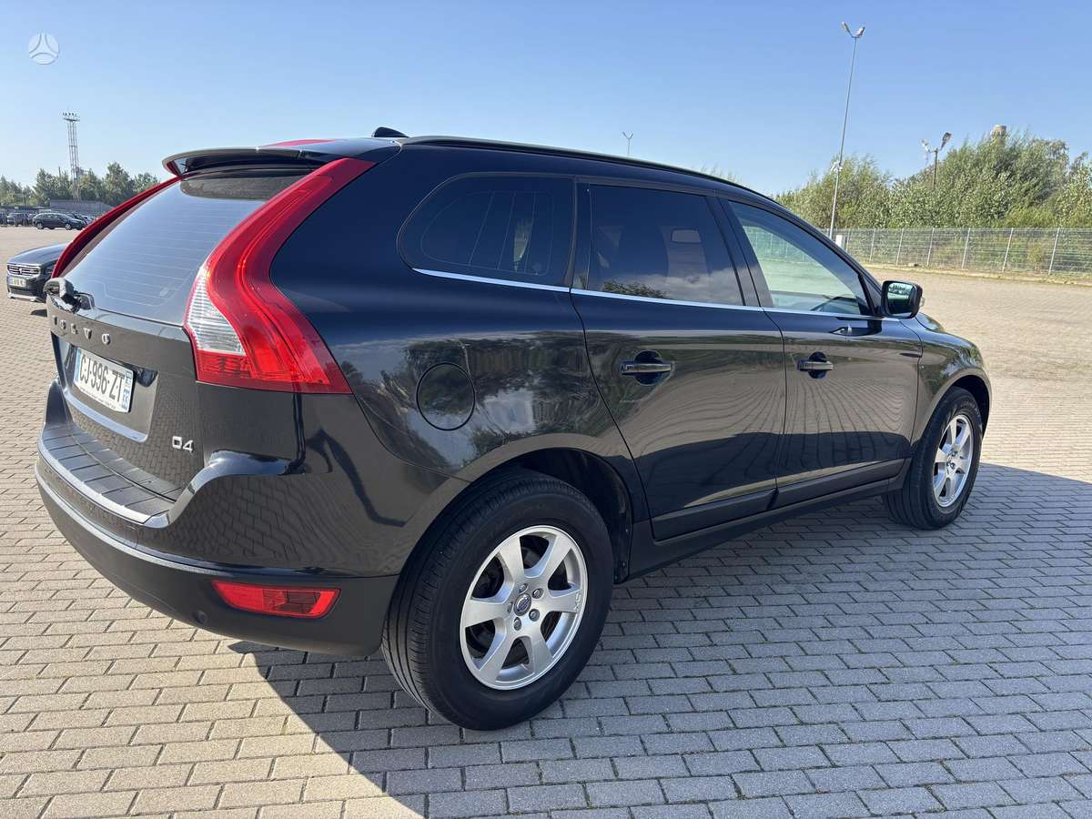 Volvo XC60 - 4