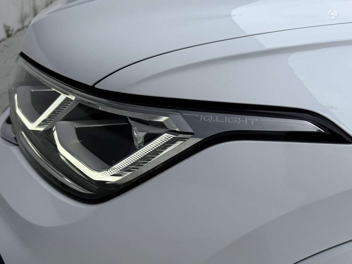 Volkswagen Tiguan - 8