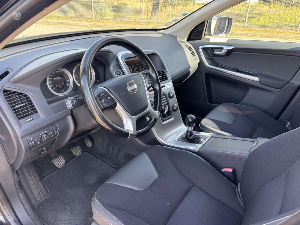 Volvo XC60 - 10