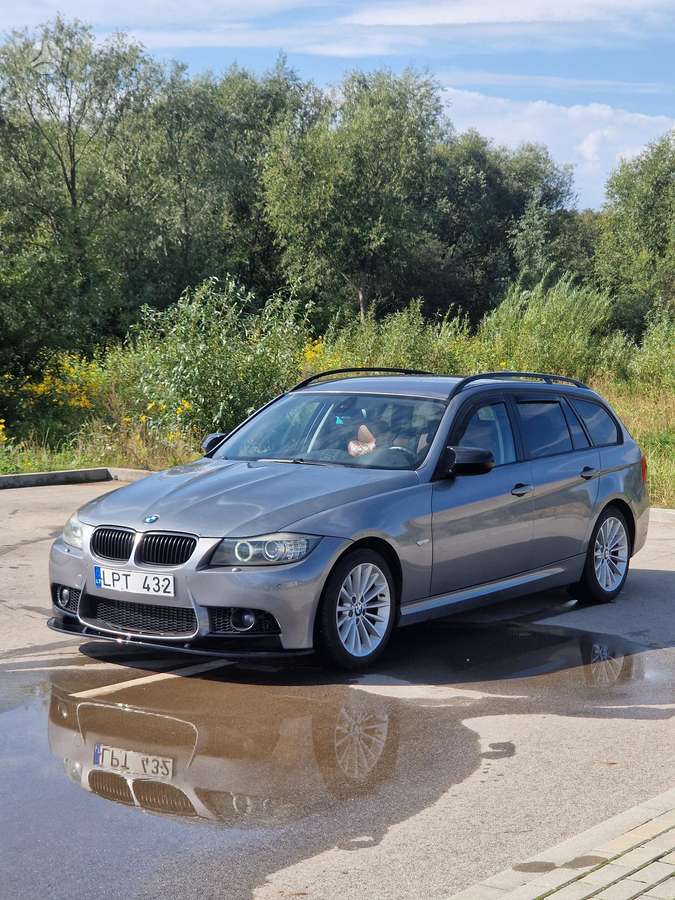 BMW 335, 3.0 l., Универсал