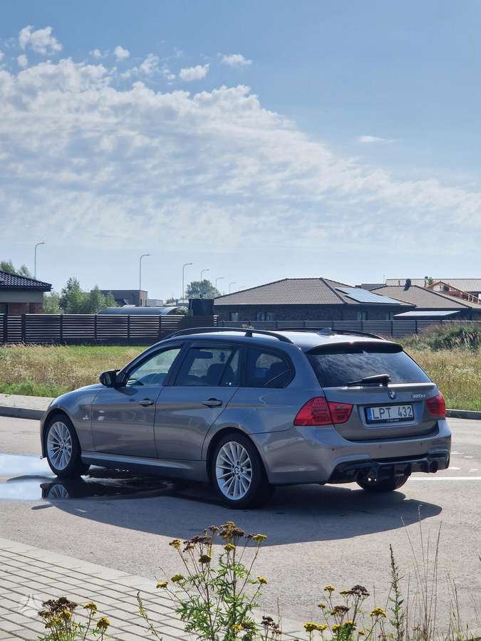 BMW 335, 3.0 l., Универсал