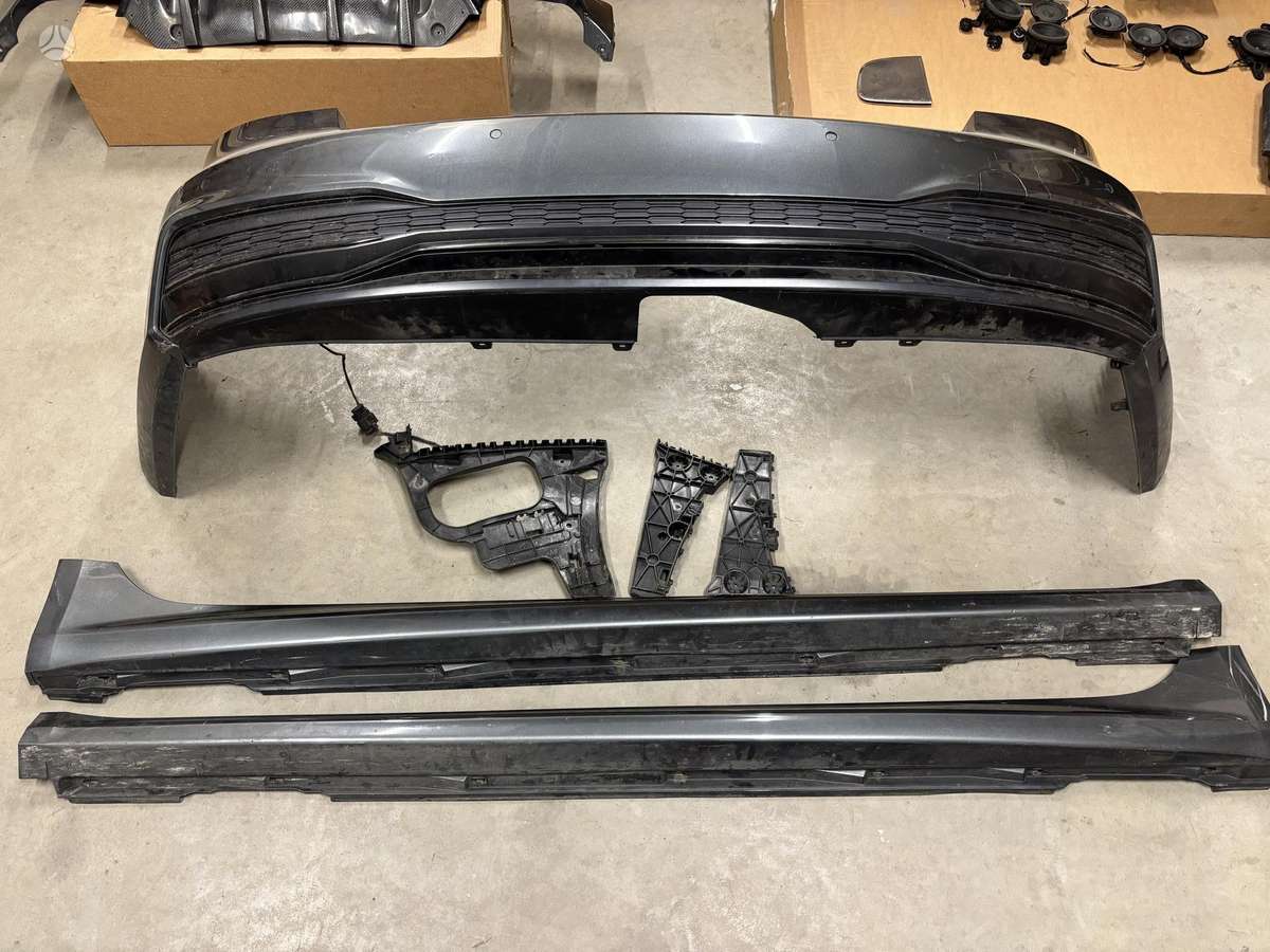 Audi A7 body parts