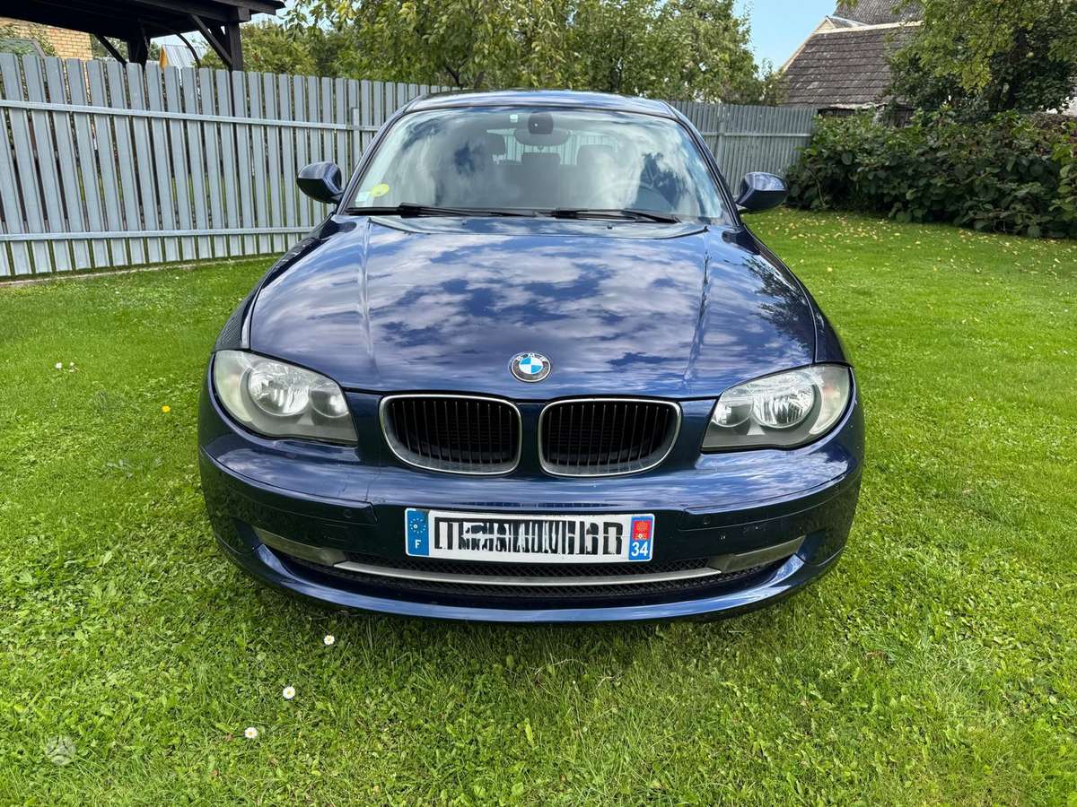 BMW 118, 2.0 l., Хэтчбек