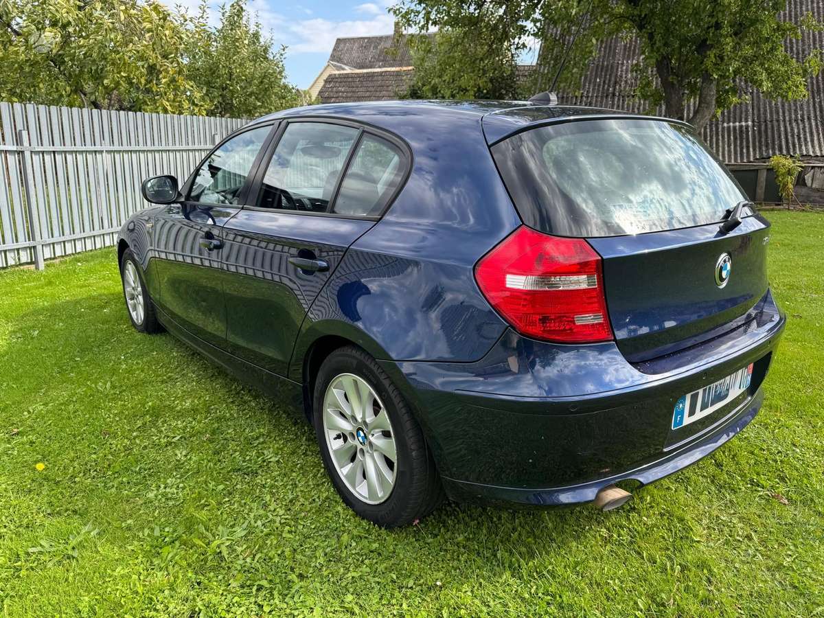 BMW 118, 2.0 l., Хэтчбек