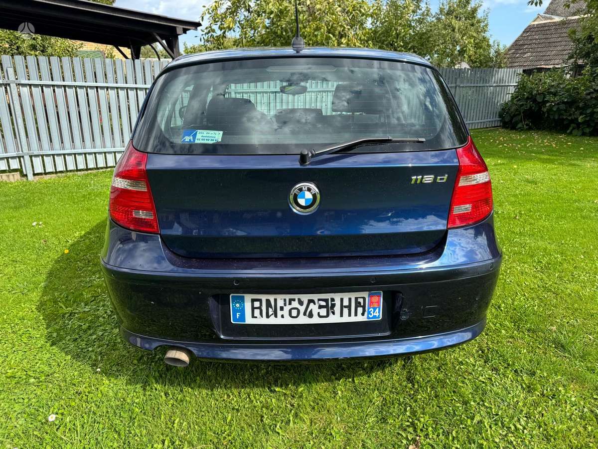 BMW 118, 2.0 l., Хэтчбек