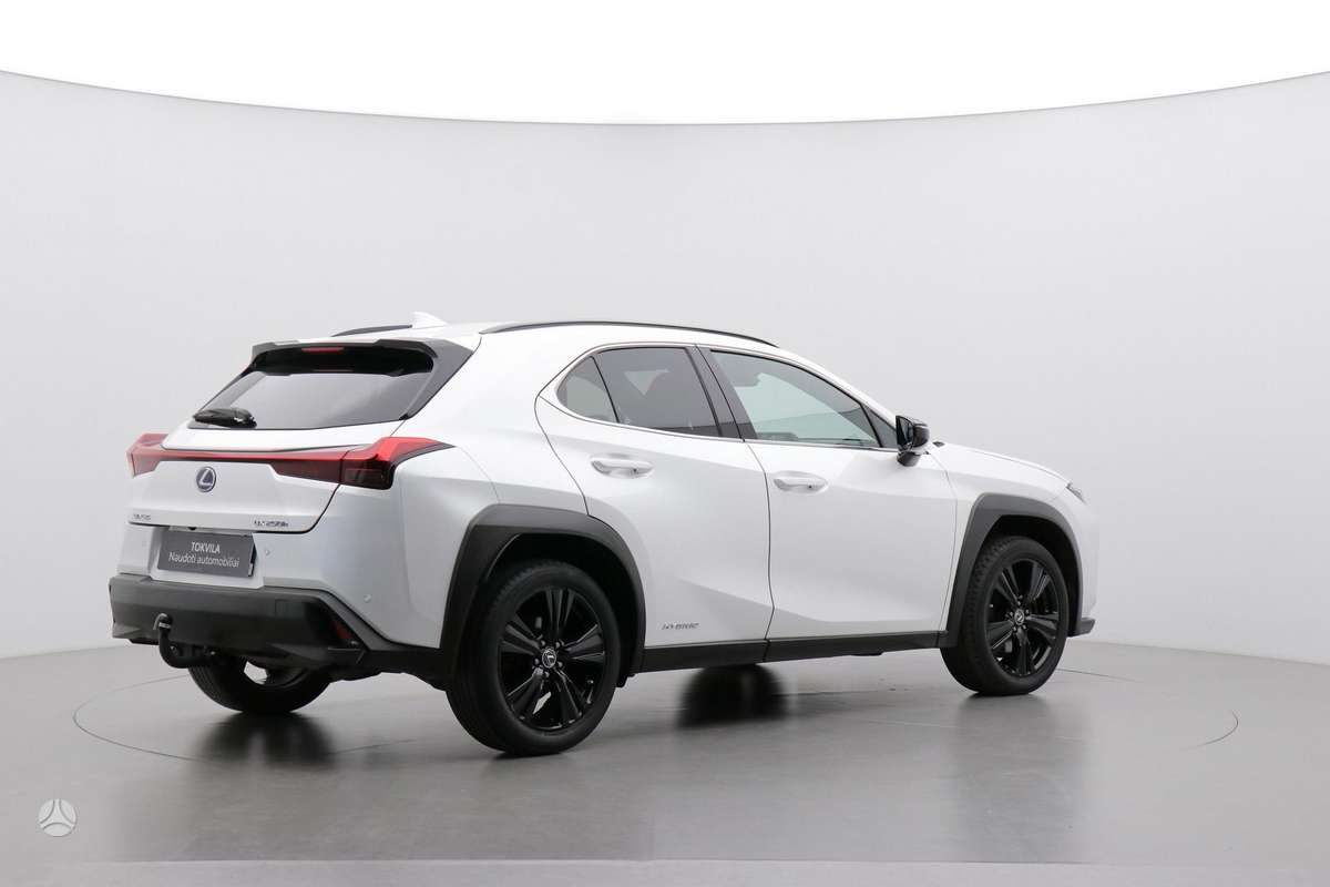 Lexus UX 250h - 3