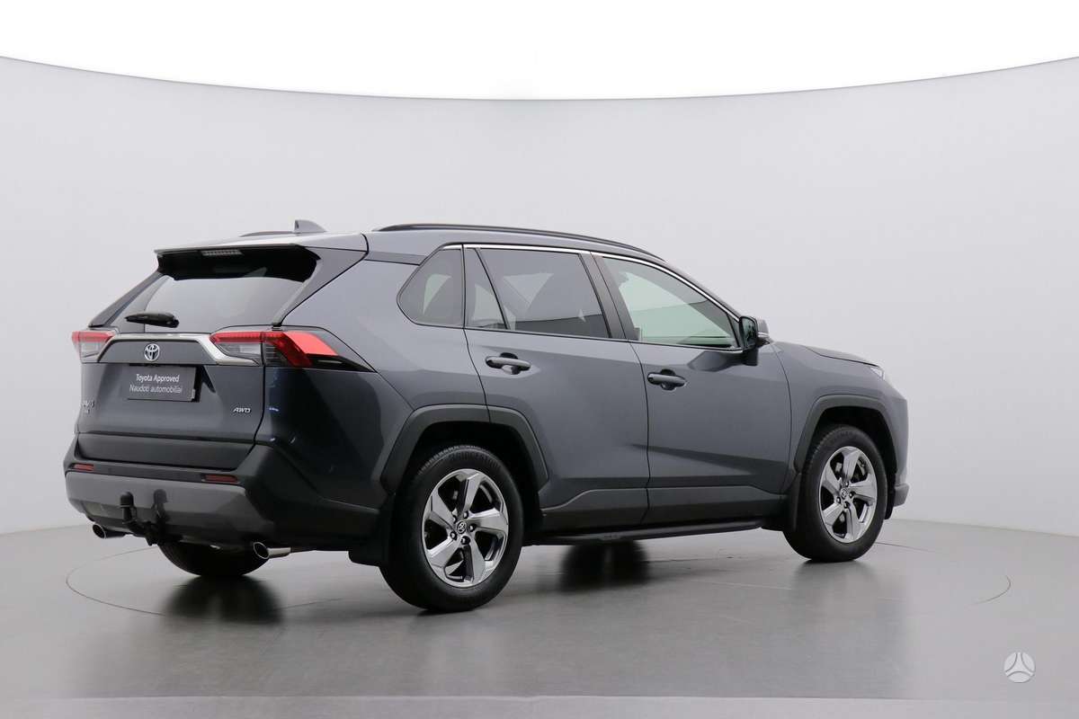 Toyota RAV4 - 3