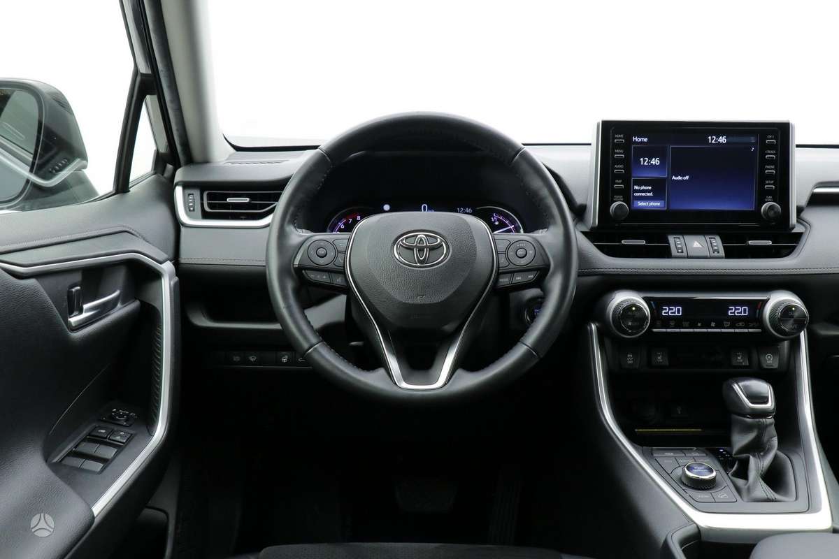 Toyota RAV4 - 8