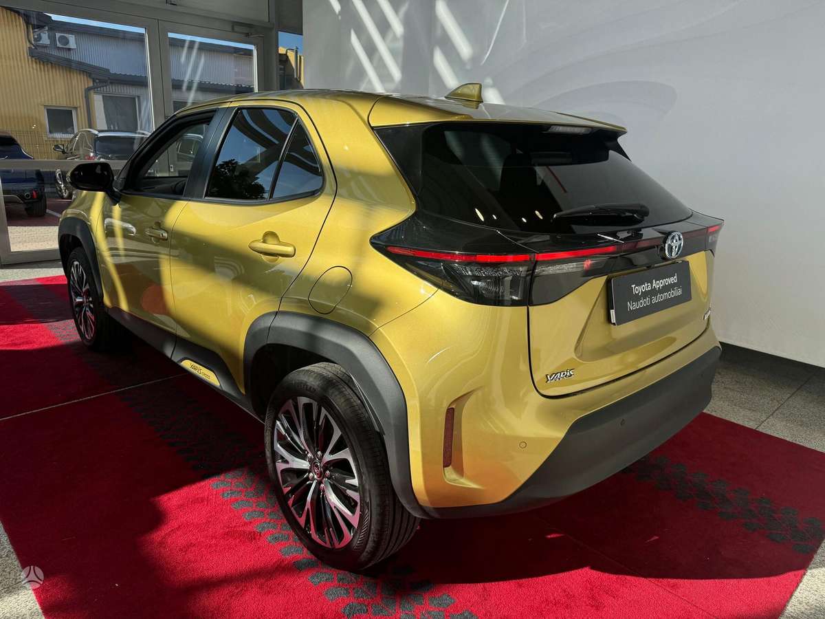 Toyota Yaris Cross - 4
