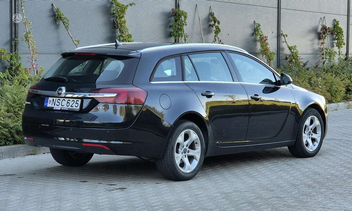 Opel Insignia, 1.6 l., Универсал