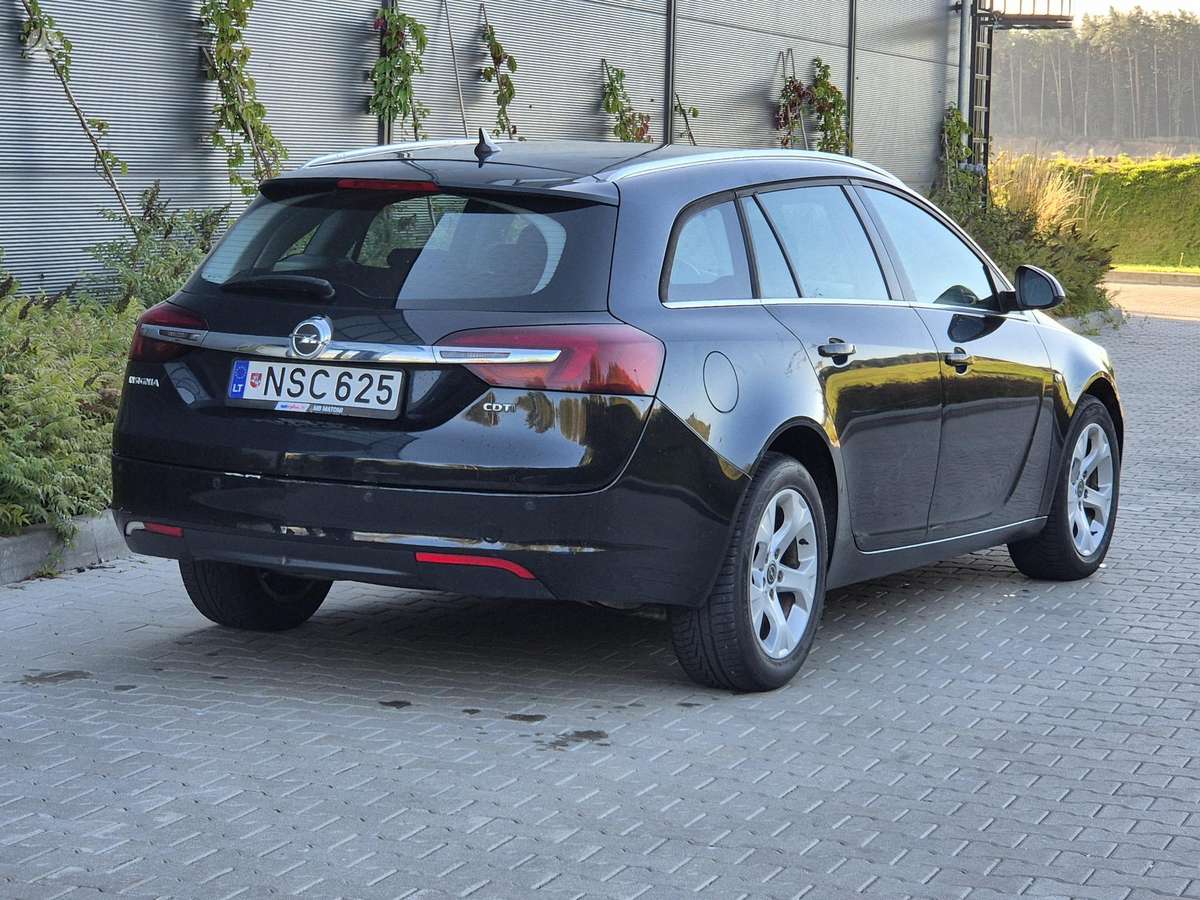 Opel Insignia, 1.6 l., Универсал