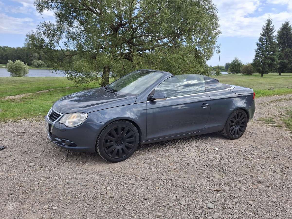 Volkswagen Eos - 2