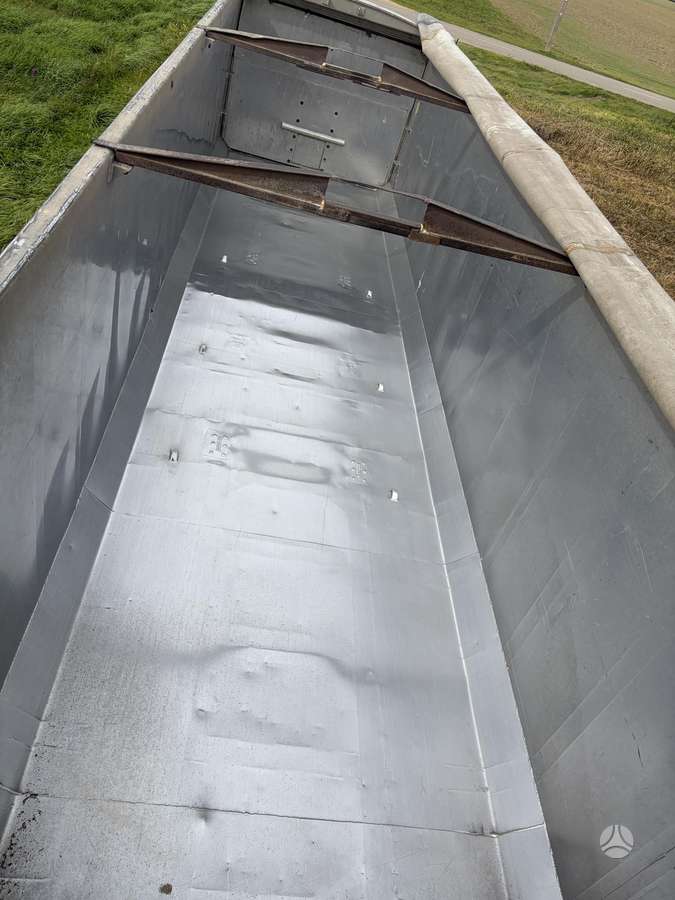 -Kita- Wilcox seadyke, dumper / tipper