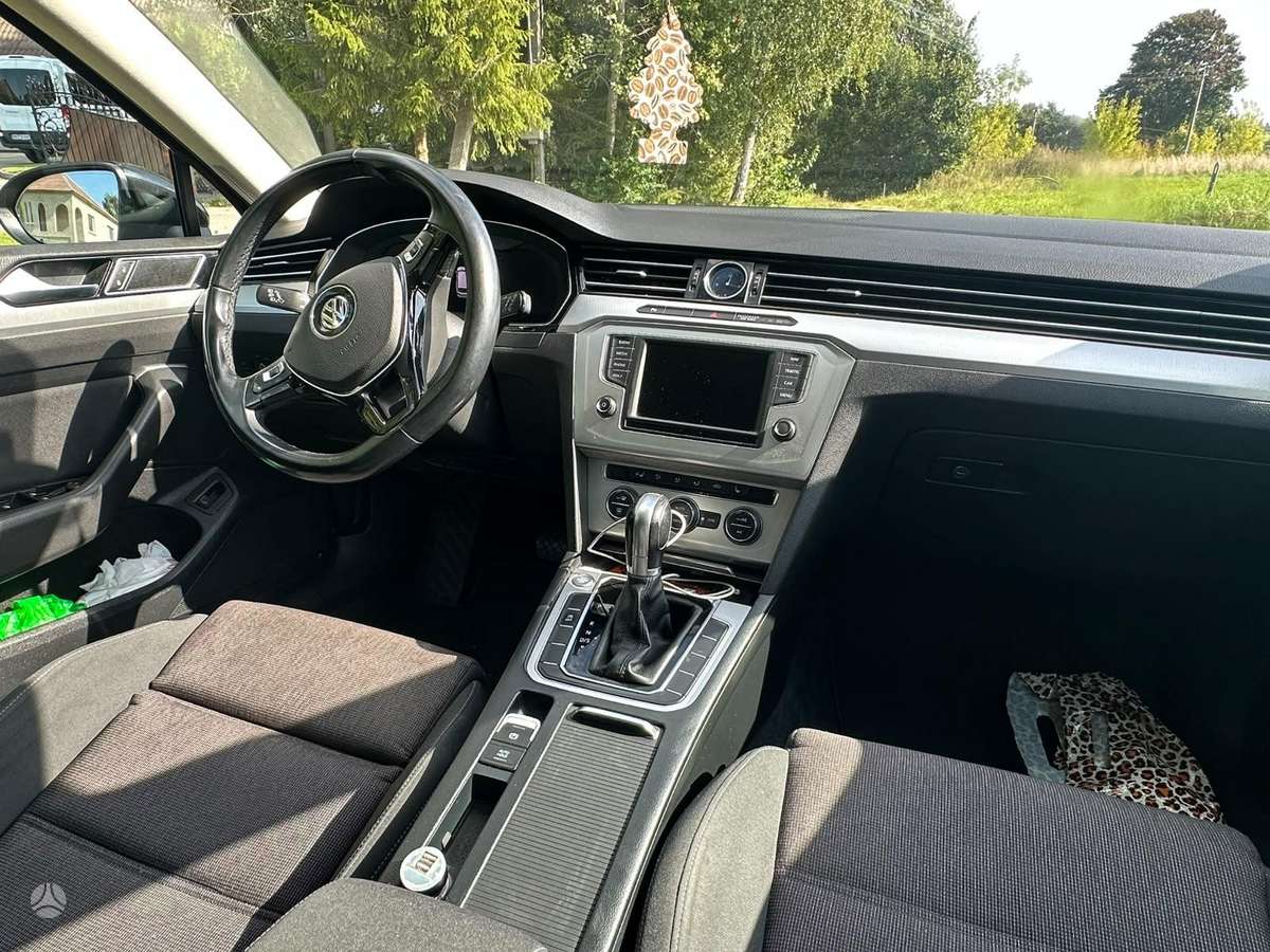 Volkswagen Passat, 2.0 l., Универсал