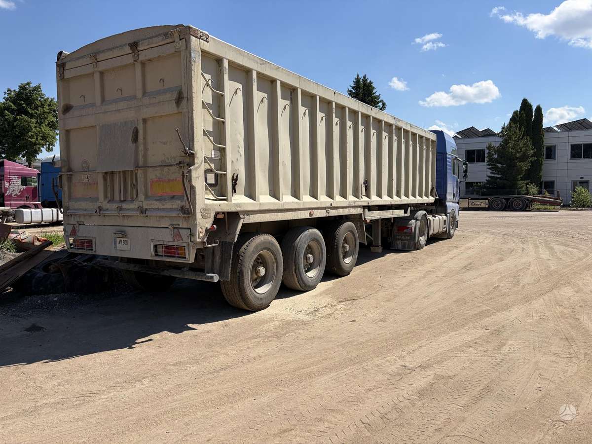 -Kita- Wilcox seadyke, dumper / tipper