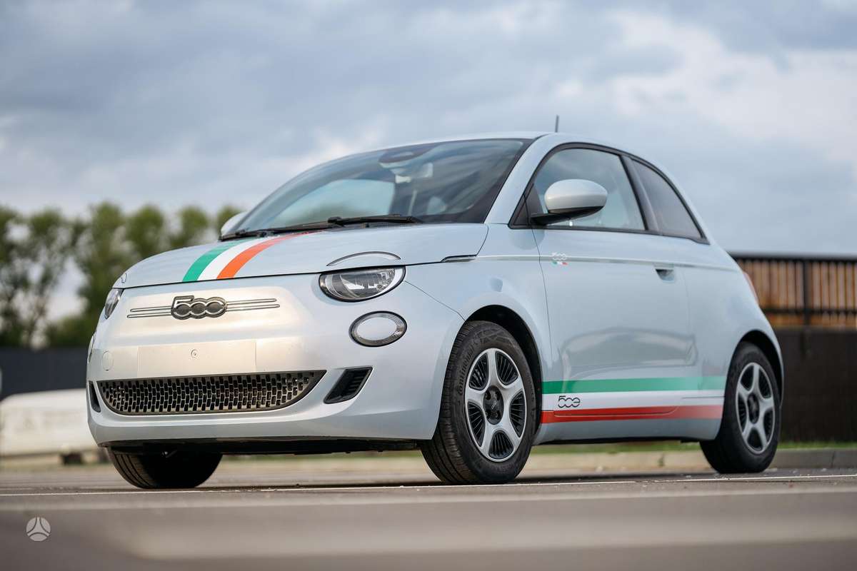Fiat 500, 42 кВт·ч, Хэтчбек
