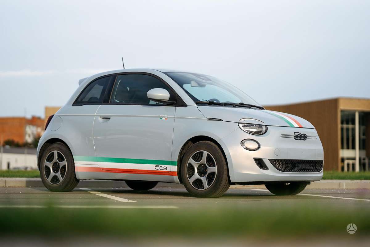 Fiat 500, 42 кВт·ч, Хэтчбек