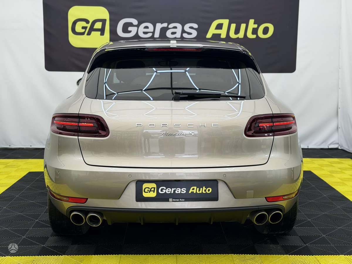 Porsche Macan - 5