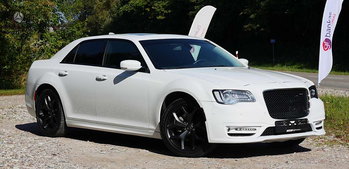 Chrysler 300, 3.6 l., Седан