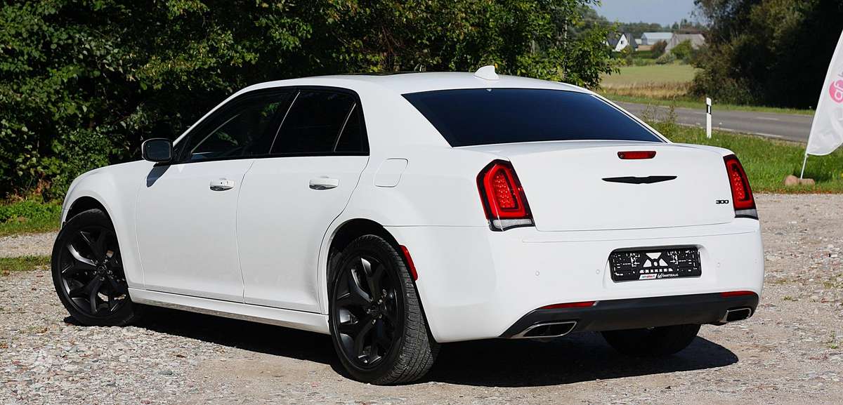 Chrysler 300, 3.6 l., Седан