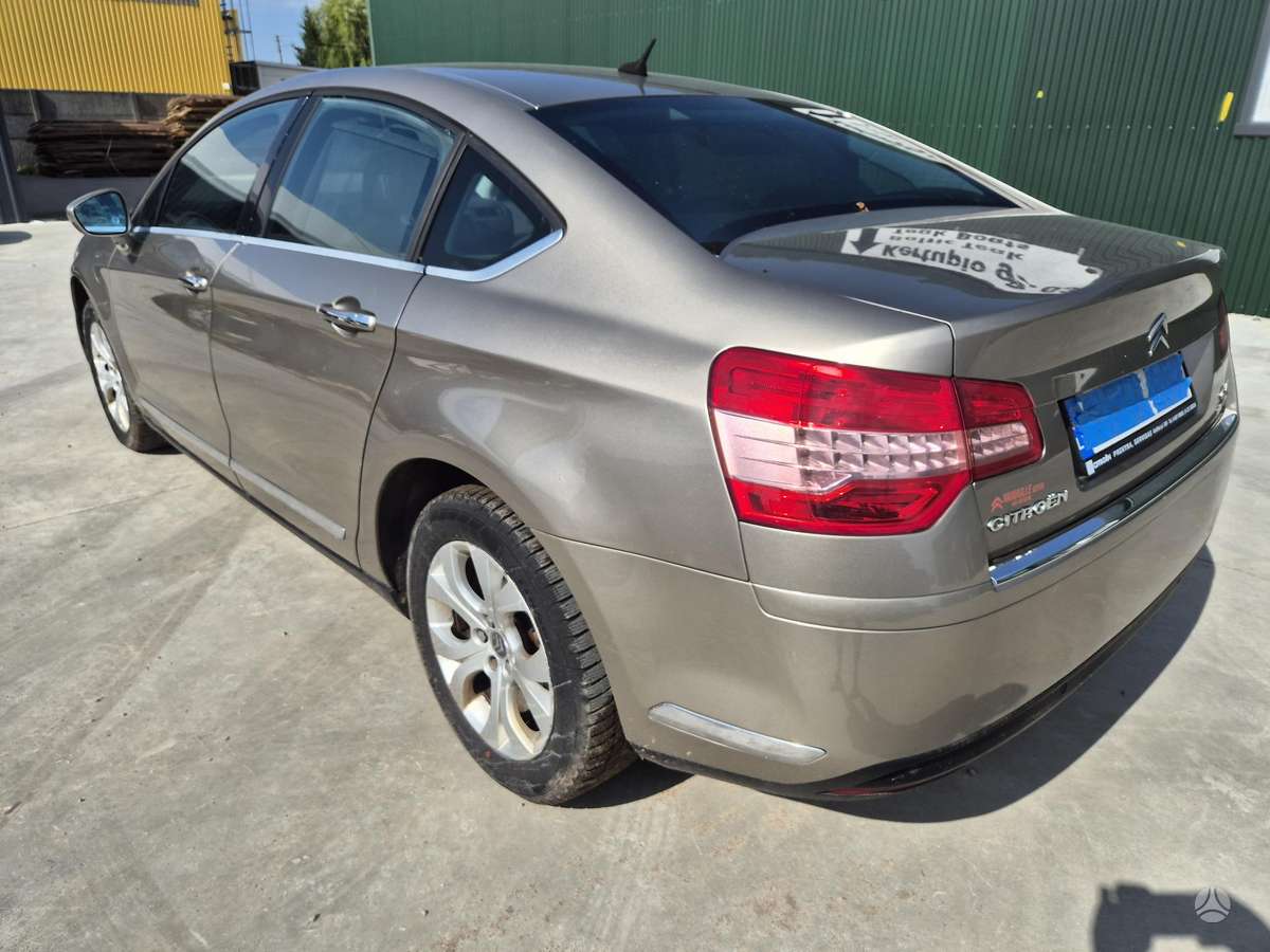 Citroen C5 аксессуары и эксплоатационные материалы