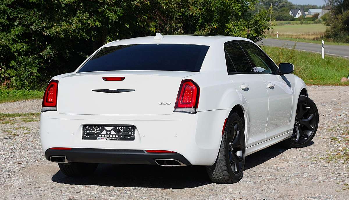 Chrysler 300, 3.6 l., Седан