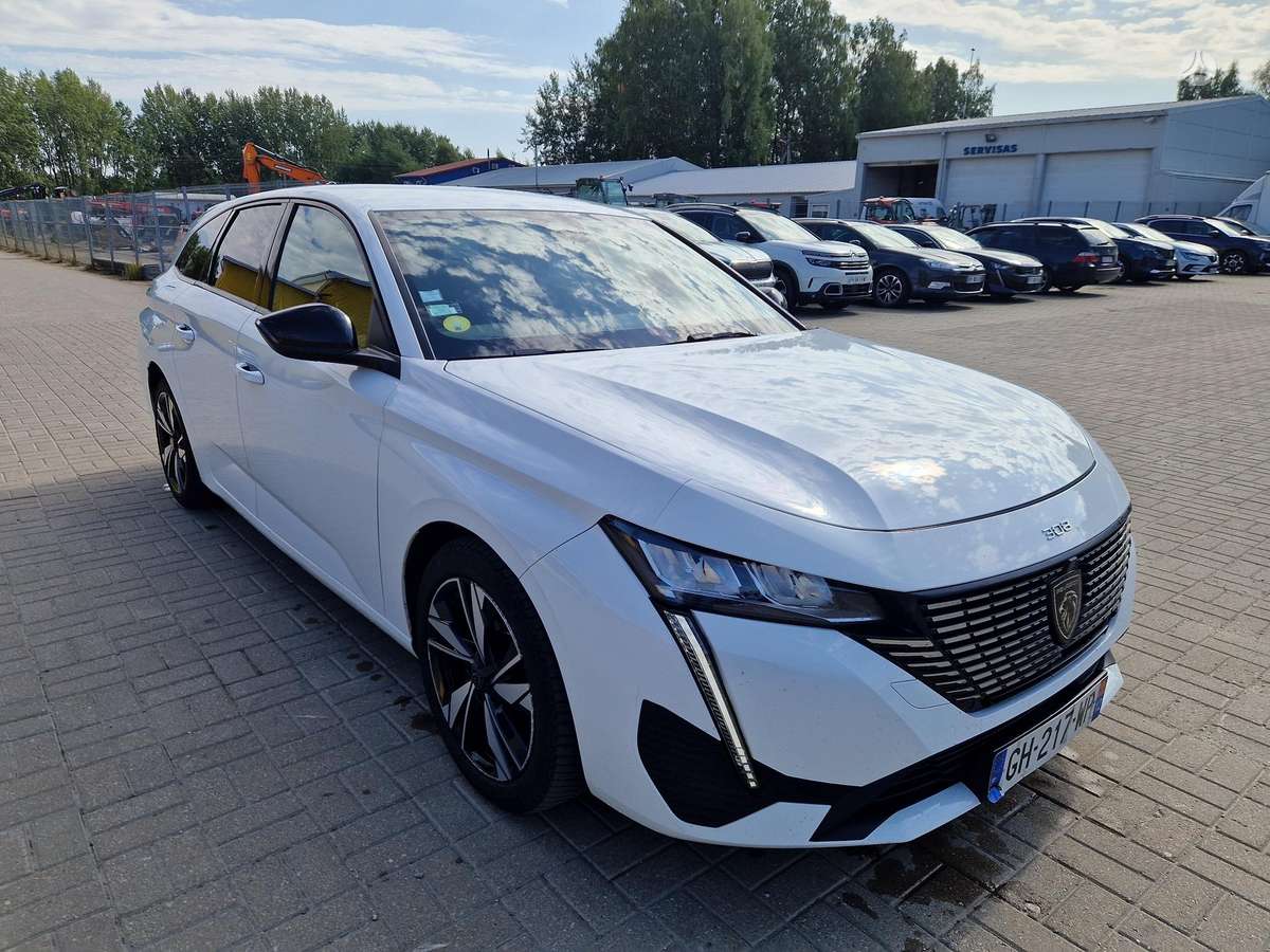 Peugeot 308 - 1