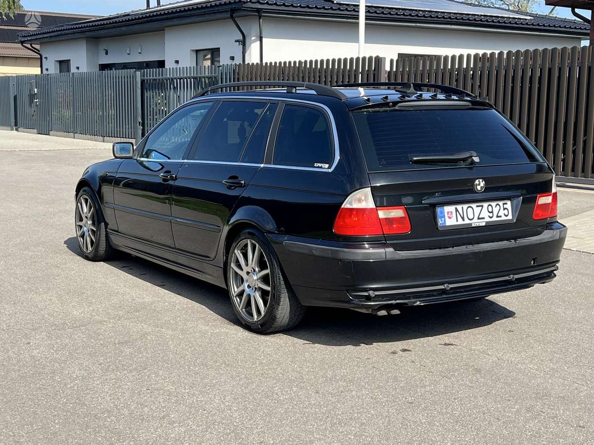 BMW 330, 3.0 l., wagon