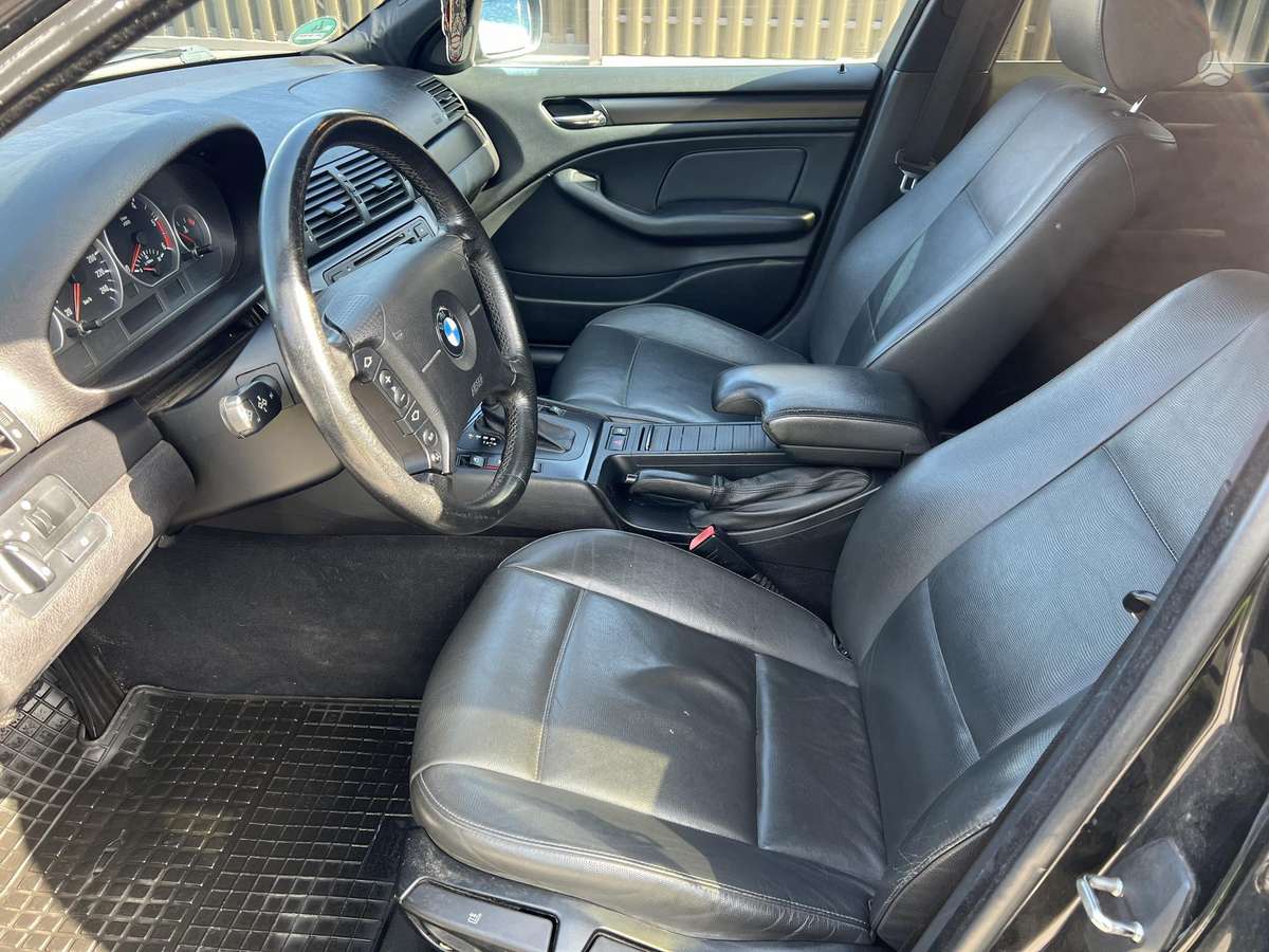 BMW 330, 3.0 l., Универсал