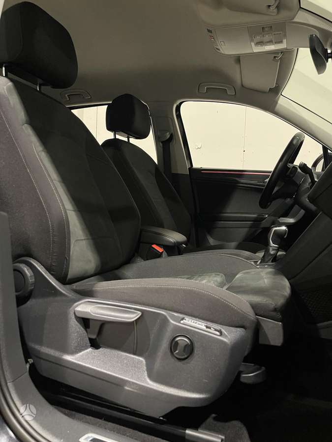 Volkswagen Tiguan - 7