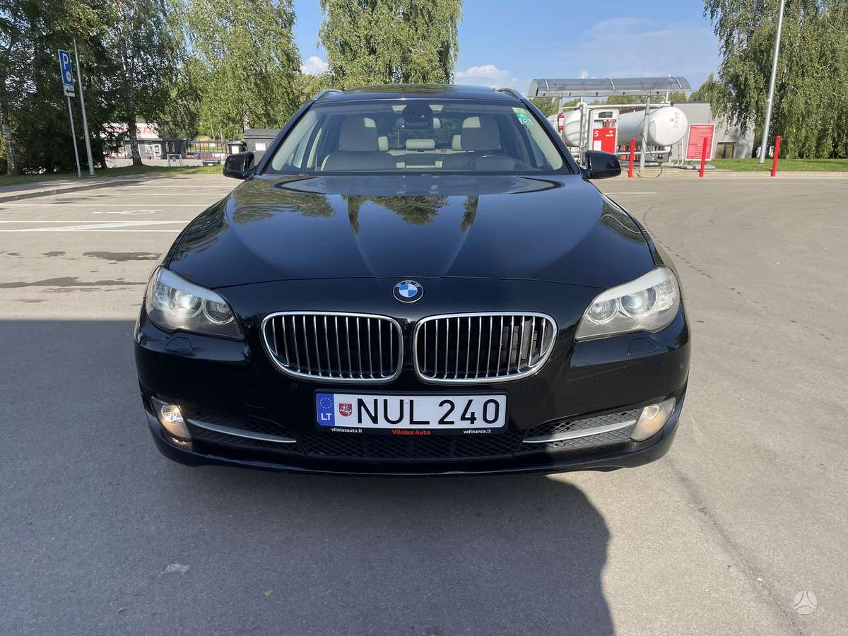 BMW 523, 3.0 l., Универсал