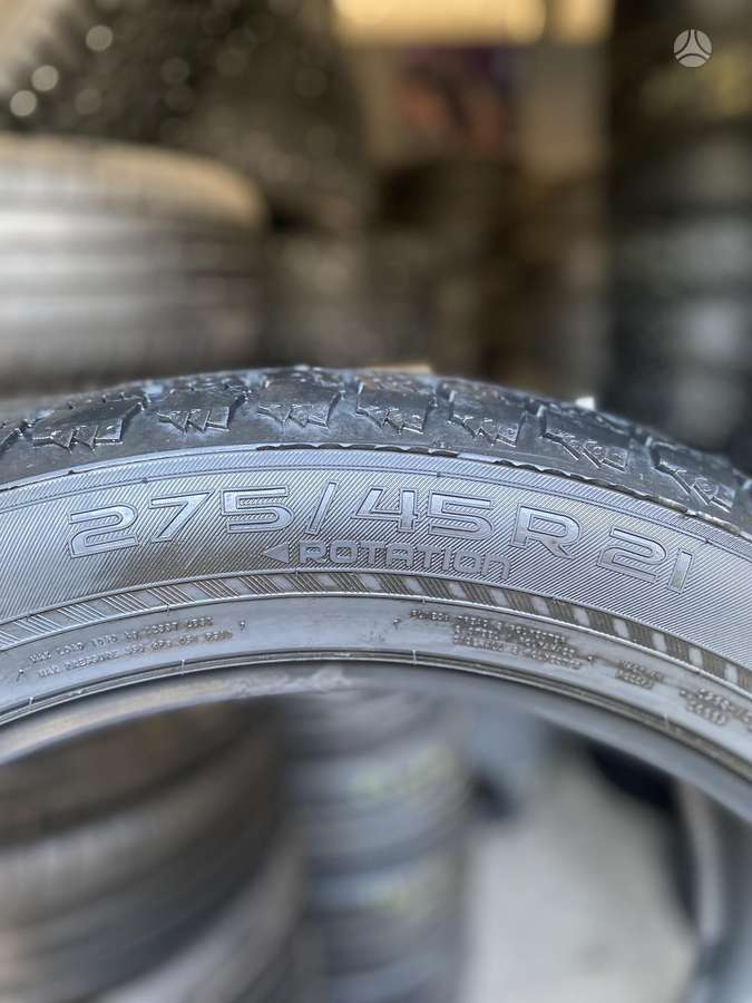Nokian, зимние 275/45 R21