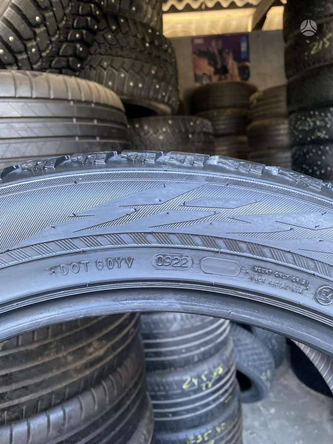 Nokian, winter 275/45 R21