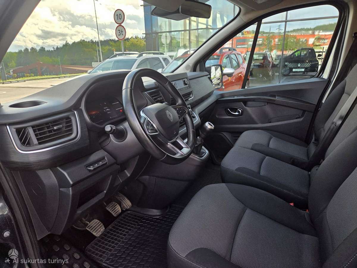Renault Trafic - 6