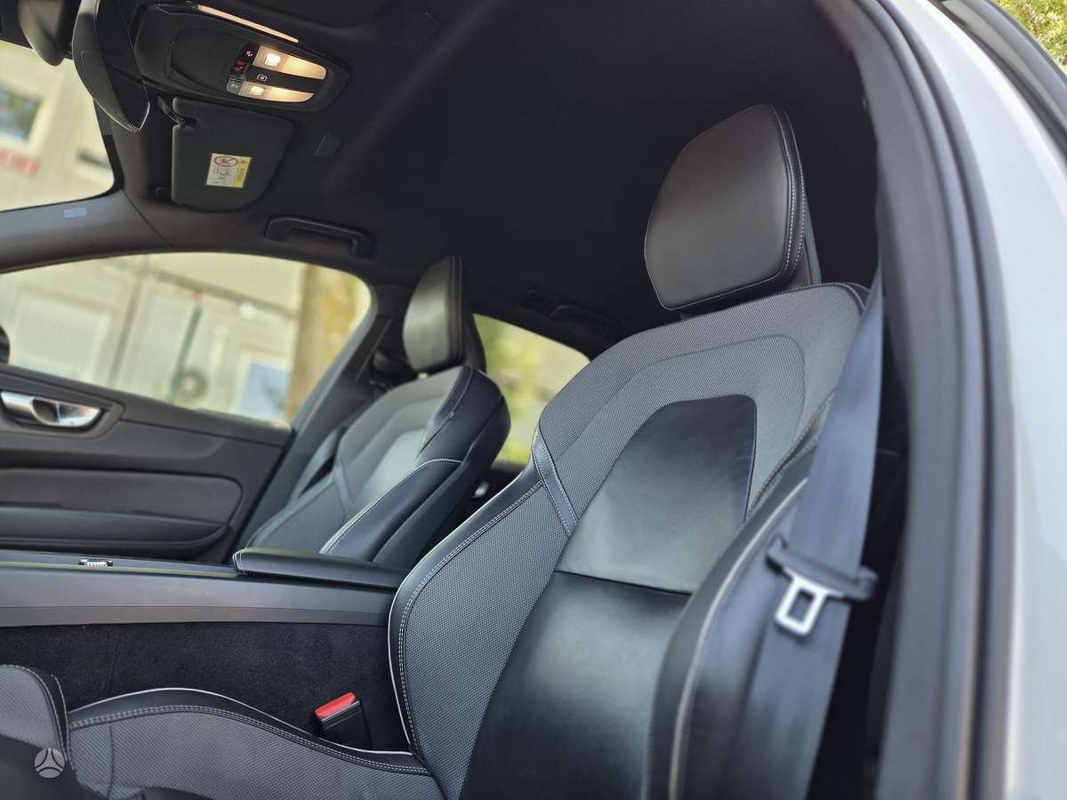 Volvo XC60 - 12