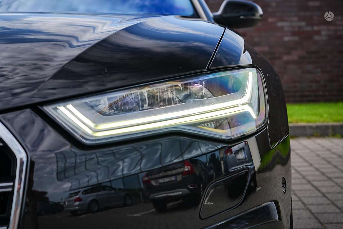 Audi A6, 3.0 l., sedanas