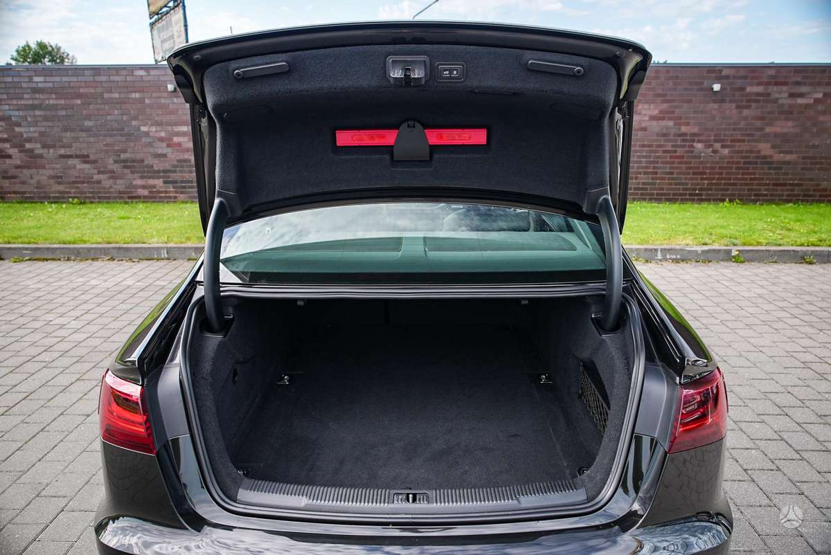 Audi A6, 3.0 l., sedanas