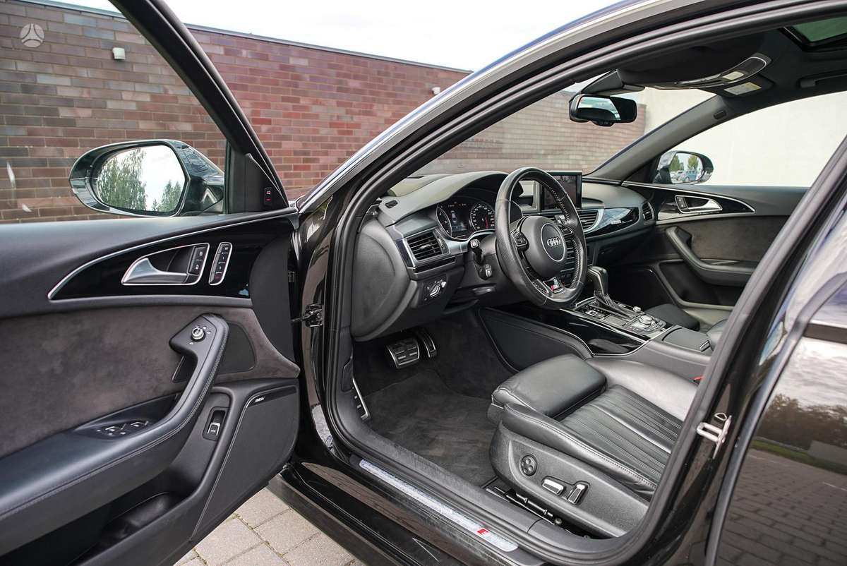 Audi A6, 3.0 l., Седан