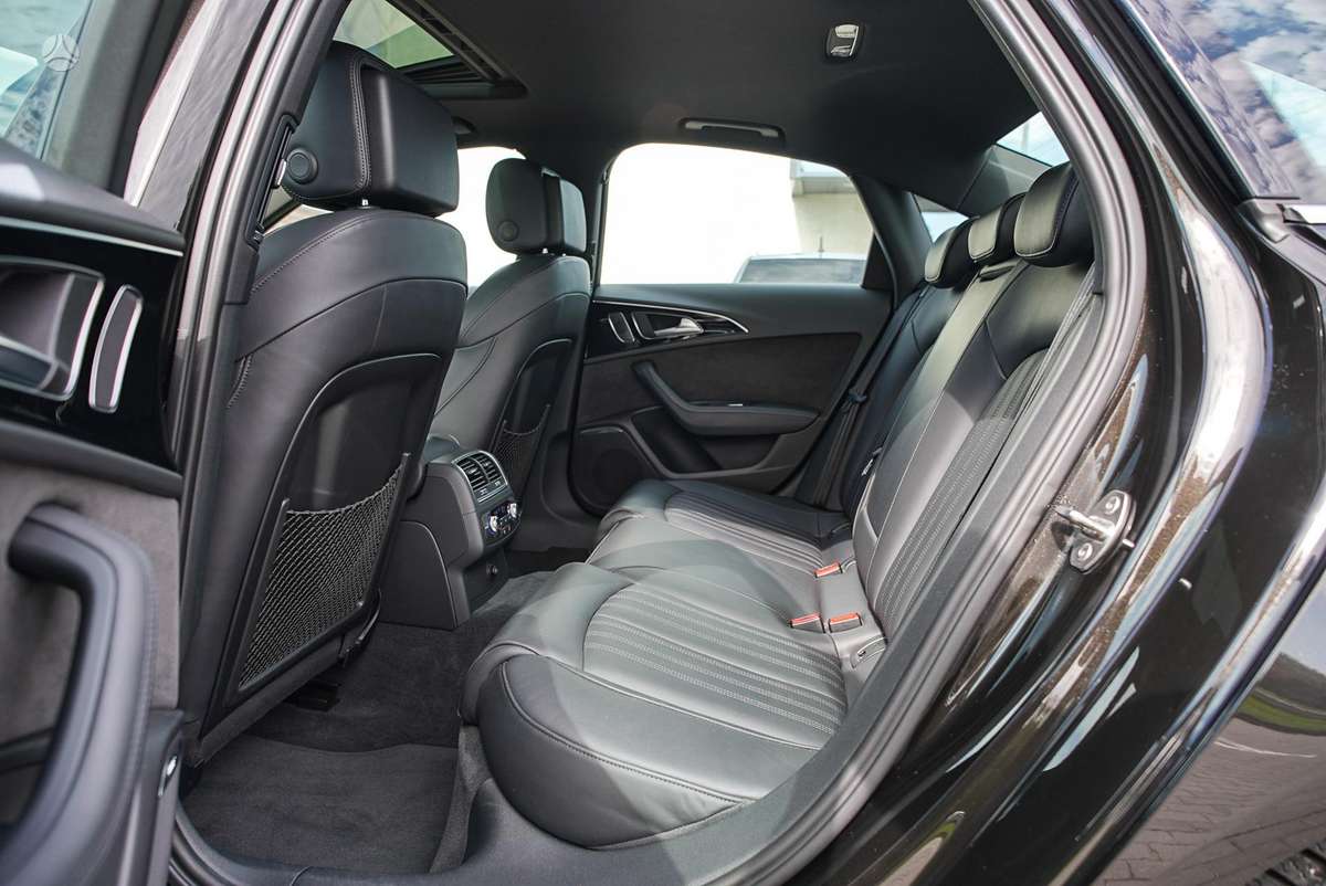 Audi A6, 3.0 l., Седан
