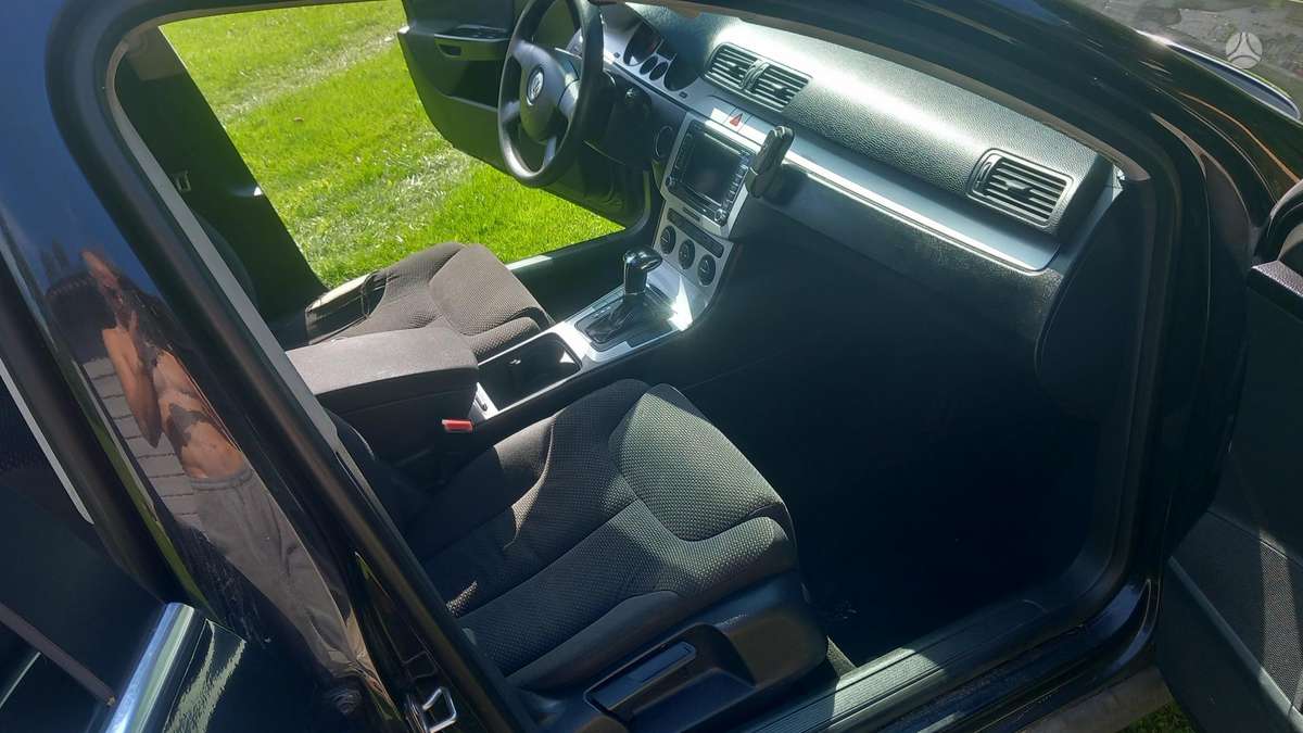 Volkswagen Passat - 7