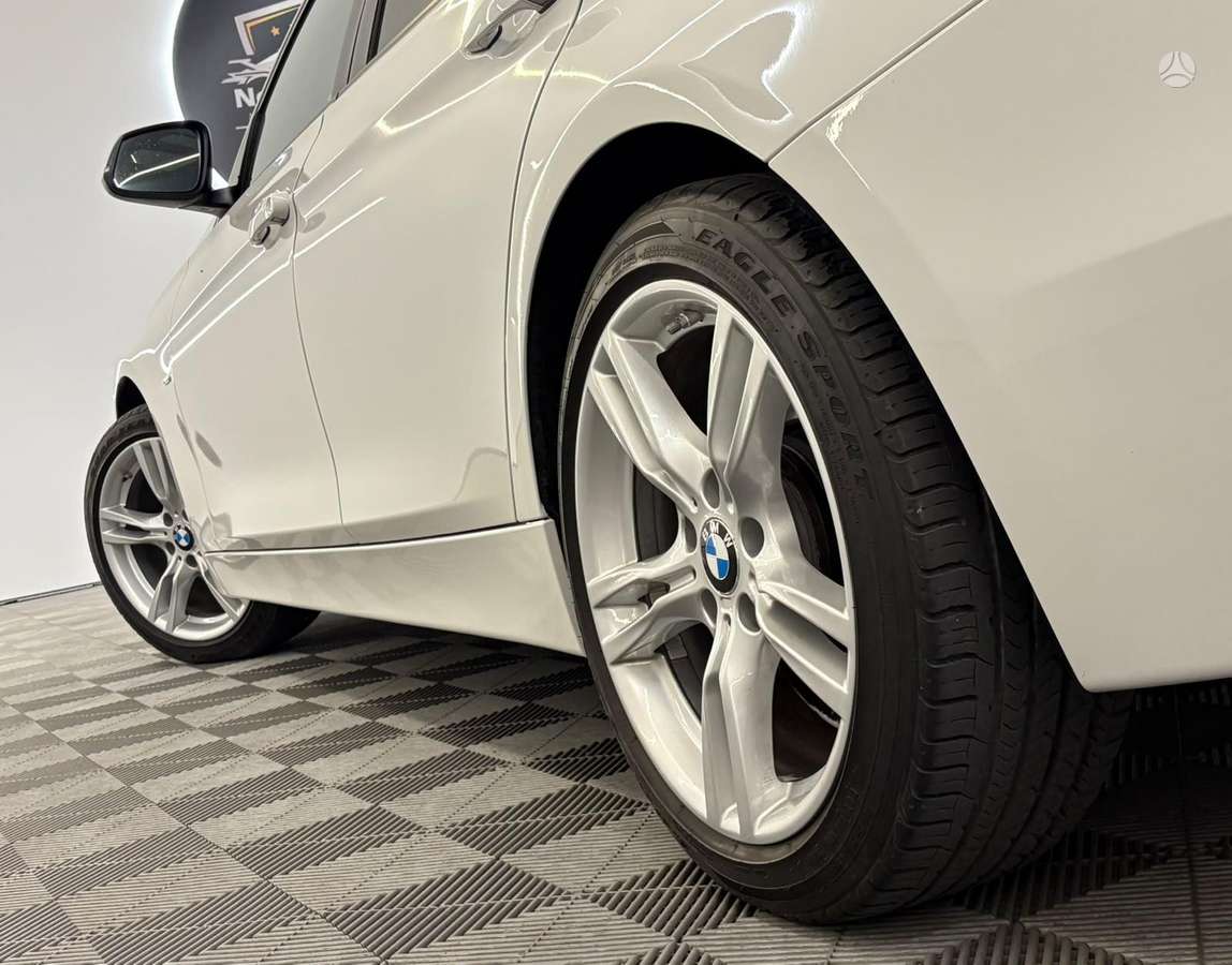 BMW 320, 2.0 l., wagon