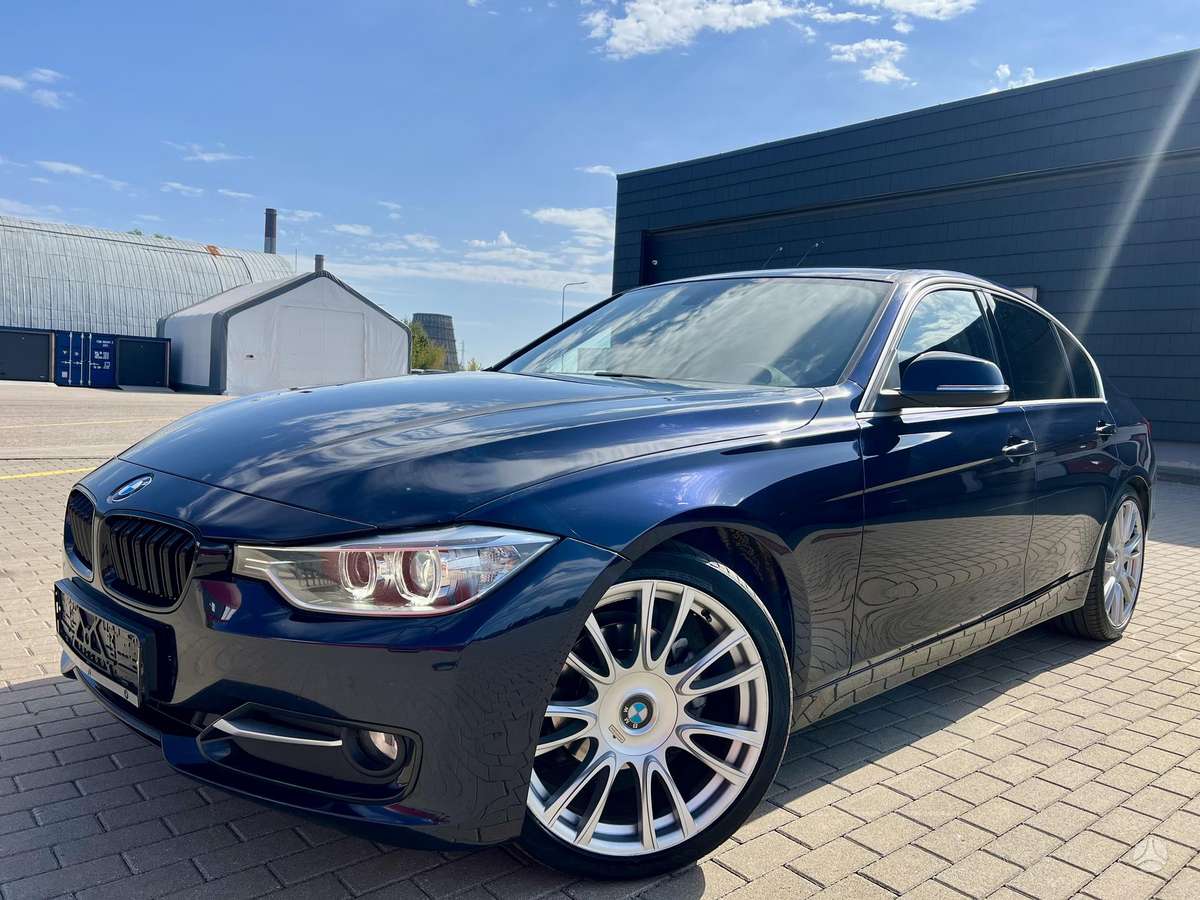 BMW 320, 2.0 l., Седан
