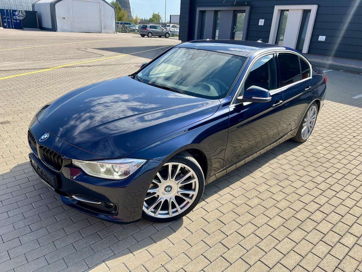 BMW 320, 2.0 l., Седан