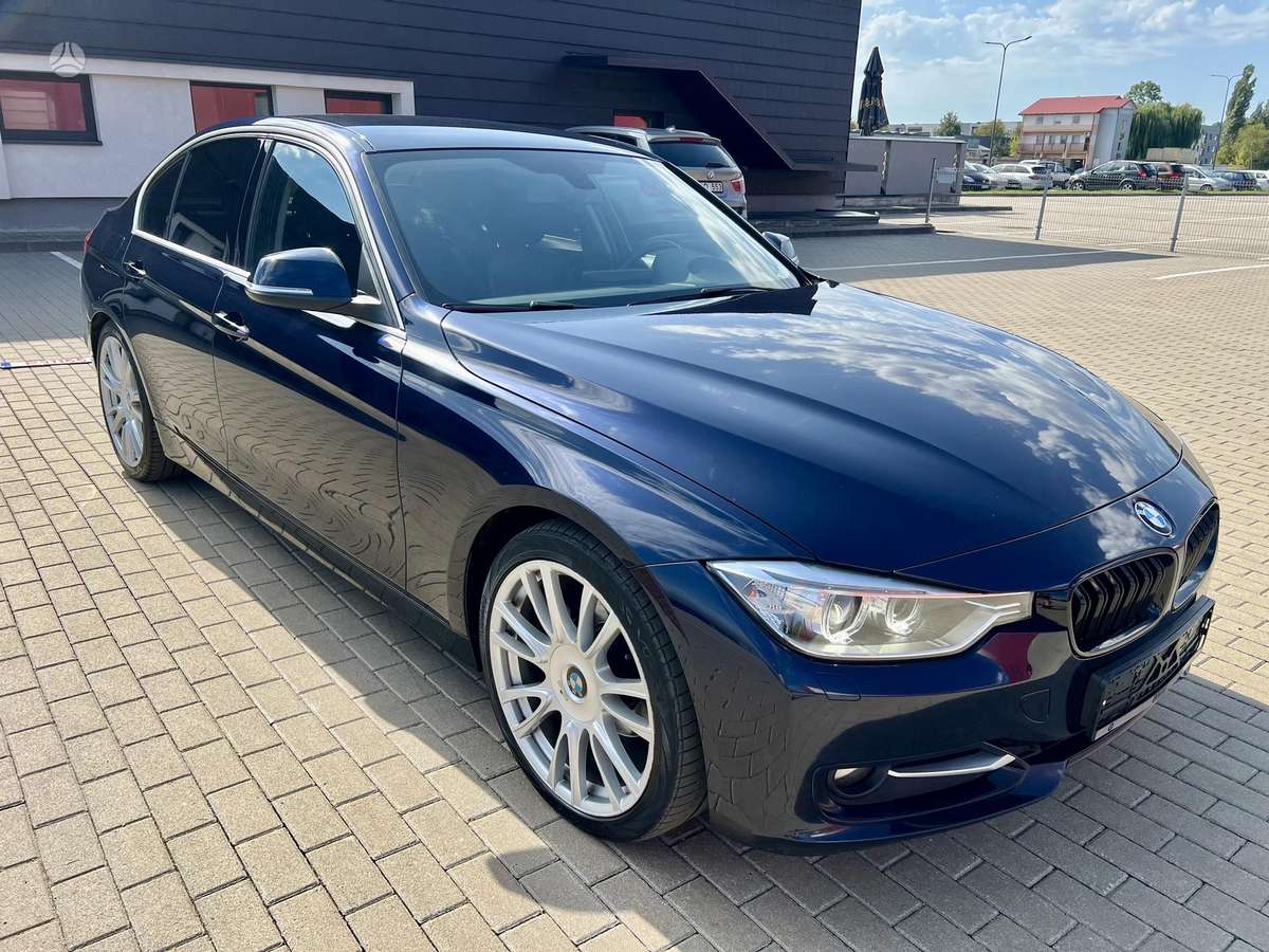 BMW 320, 2.0 l., Седан