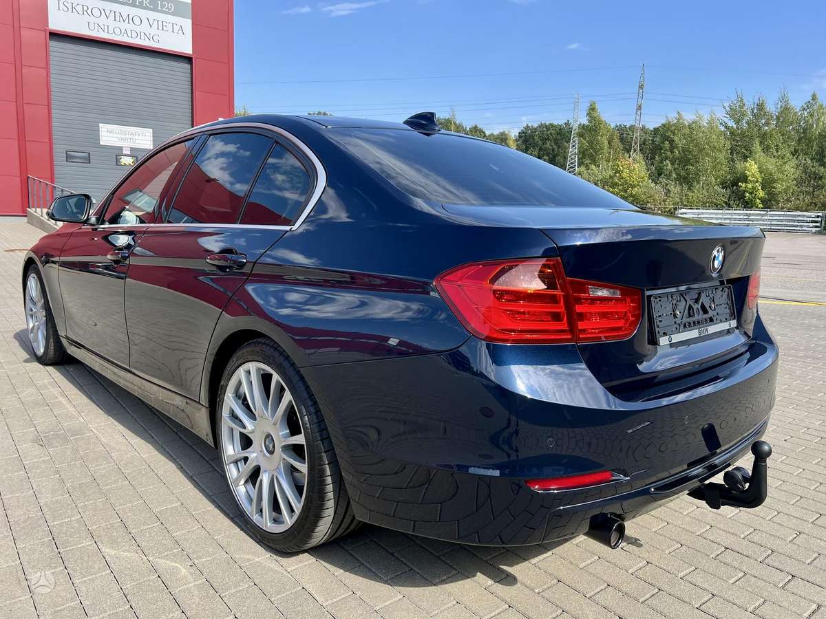 BMW 320, 2.0 l., Седан