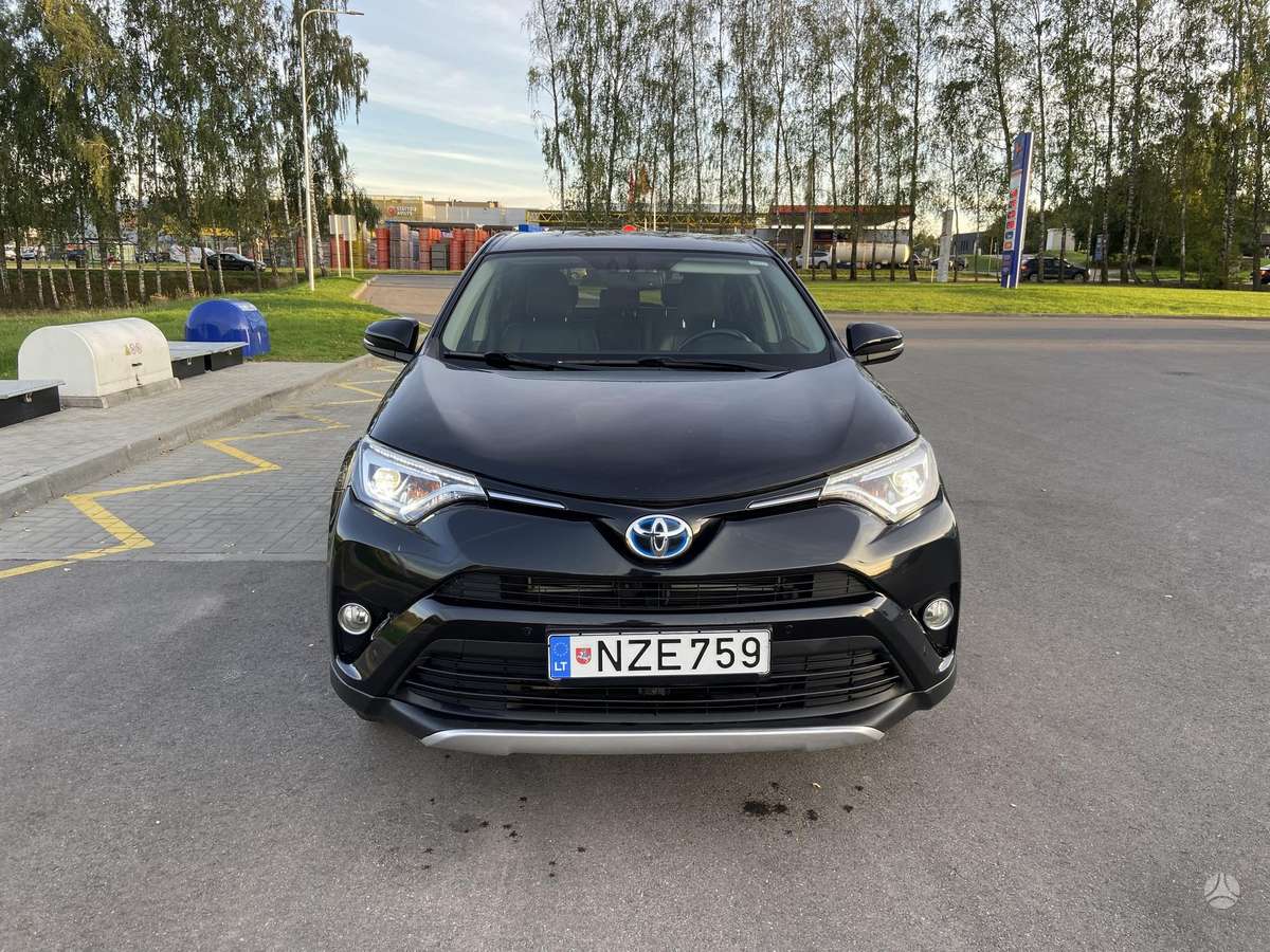 Toyota RAV4 - 3