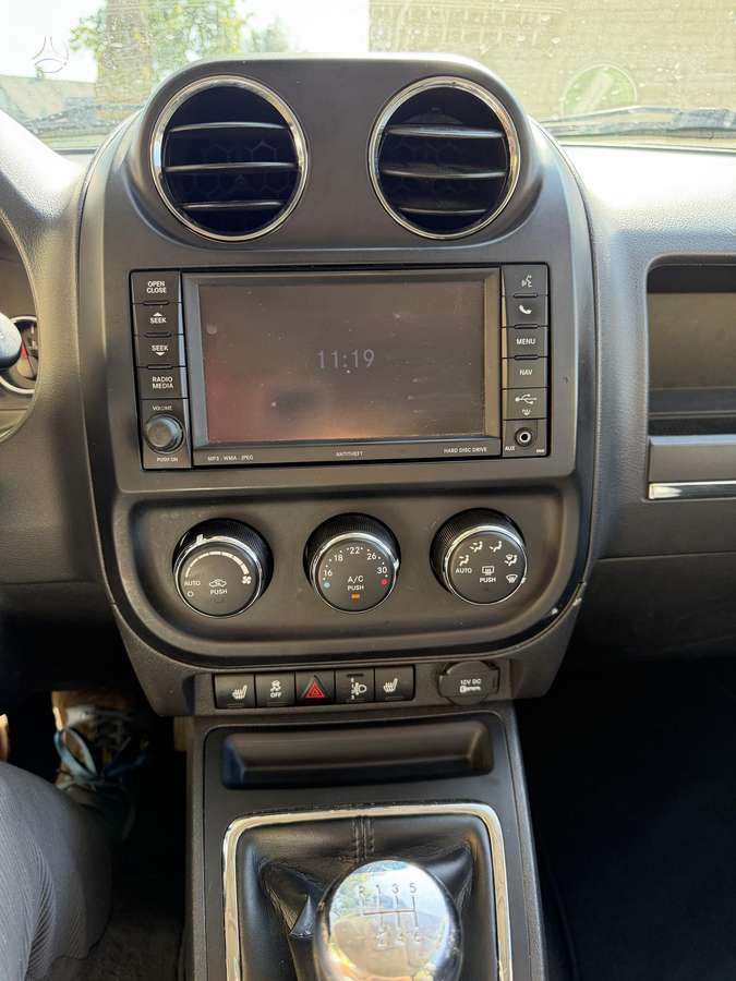 Jeep Compass, 2.1 l., off-road / crossover