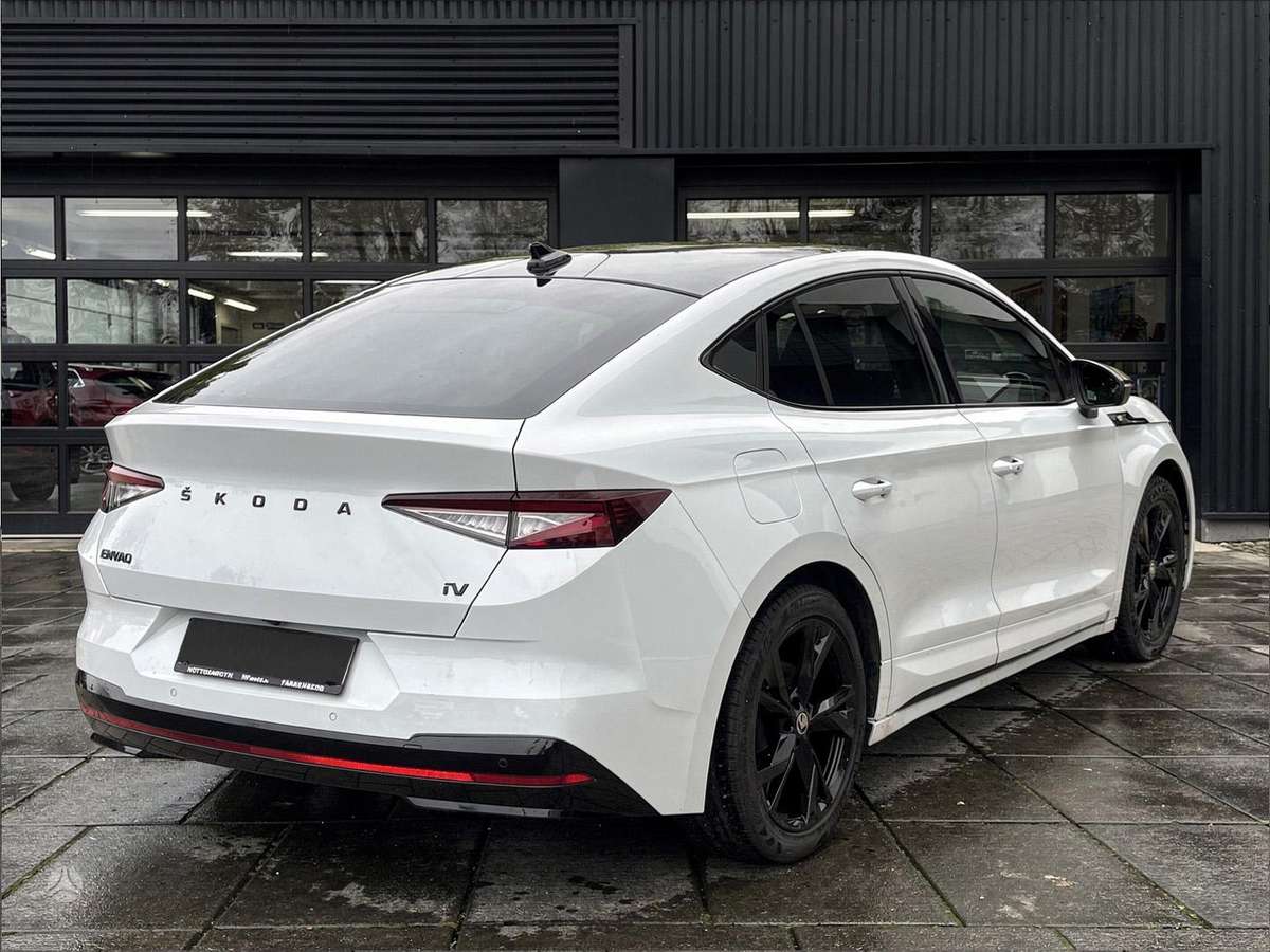 Škoda Enyaq - 2